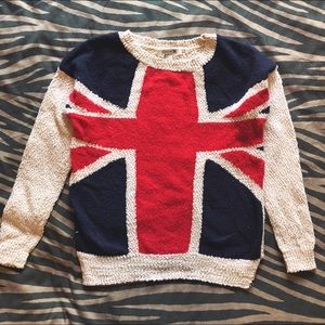 donating soon! Union Jack sweater 🇬🇧❤️